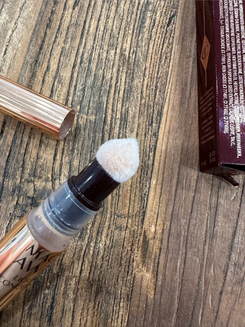Charlotte Tilbury Magic Away Liquid Concealer - Deep Brown Packaging